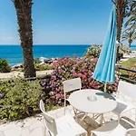Vrachia & - Adults Only Apart Otel