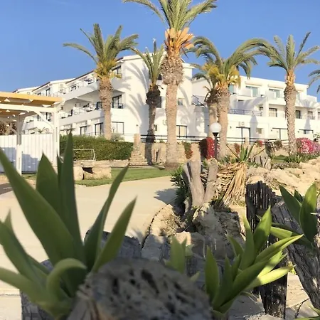 Aparthotel Vrachia & - Adults Only