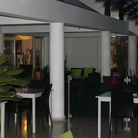 Vrachia & - Adults Only Aparthotel 3*