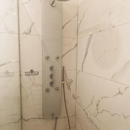 Aparthotel Vrachia & - Adults Only 3*
