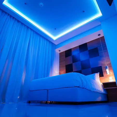 Vrachia & - Adults Only Aparthotel 3*