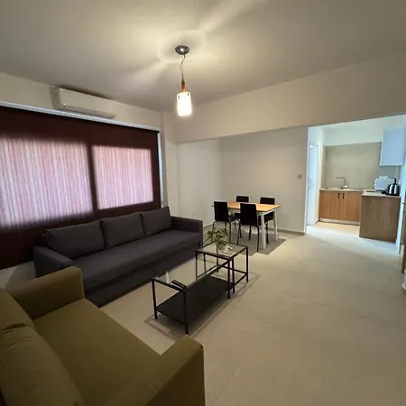 Aparthotel Vrachia & - Adults Only