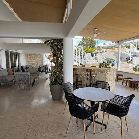 Hotel apartamentowy Vrachia & - Adults Only Kisonerga
