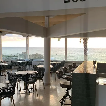 Lägenhetshotell Vrachia & - Adults Only 3*