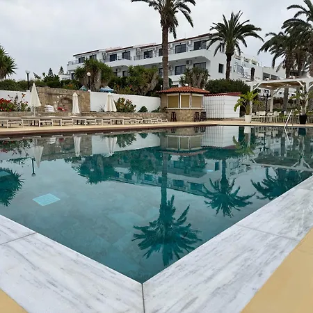 Vrachia & - Adults Only Aparthotel