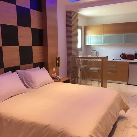 Lejlighedshotel Vrachia & - Adults Only