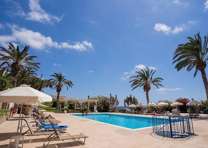 Apart Otel Vrachia & - Adults Only Kissonerga