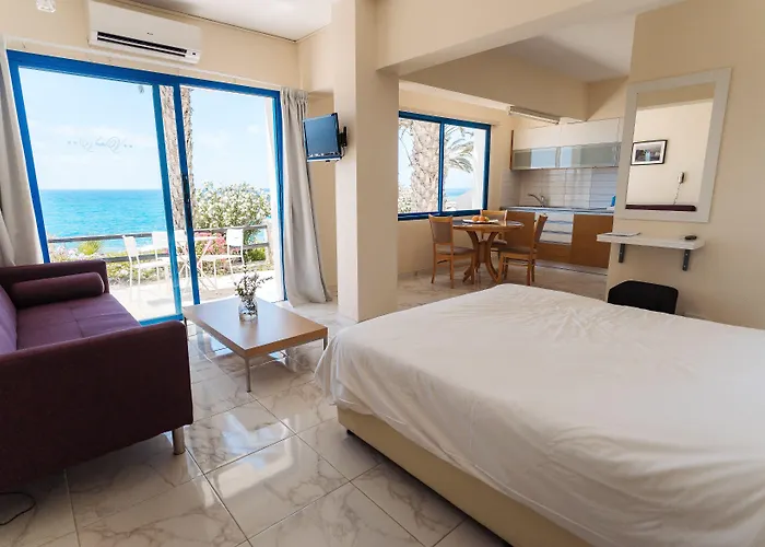 Vrachia & - Adults Only Apart Otel Kissonerga